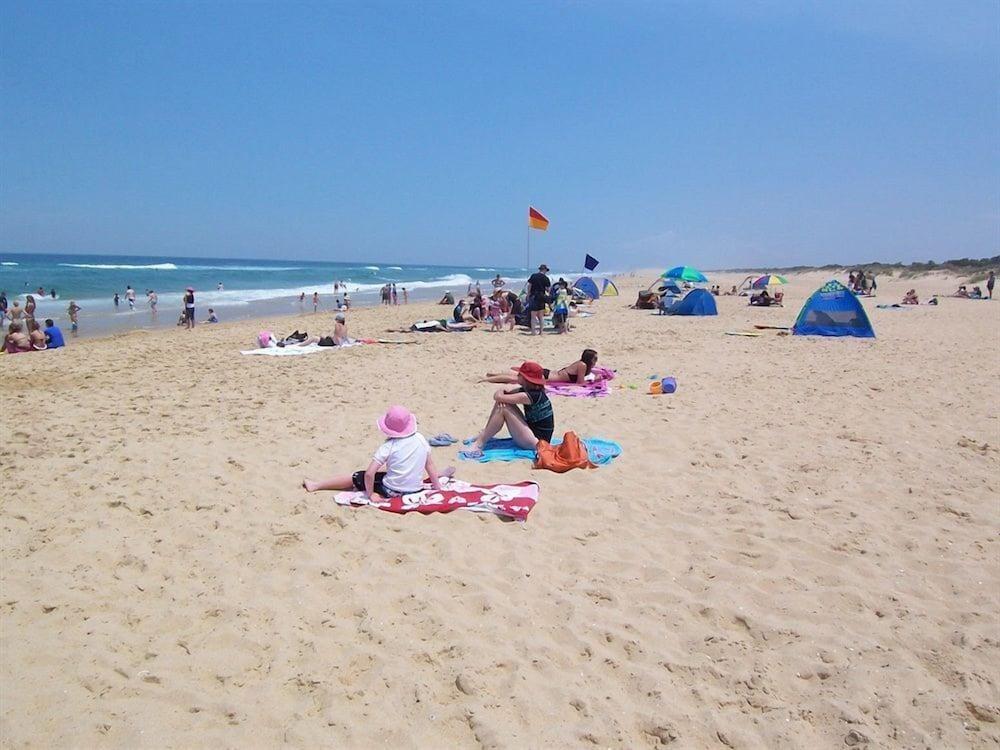 Allambi Holiday Apartments Lakes Entrance Exterior photo