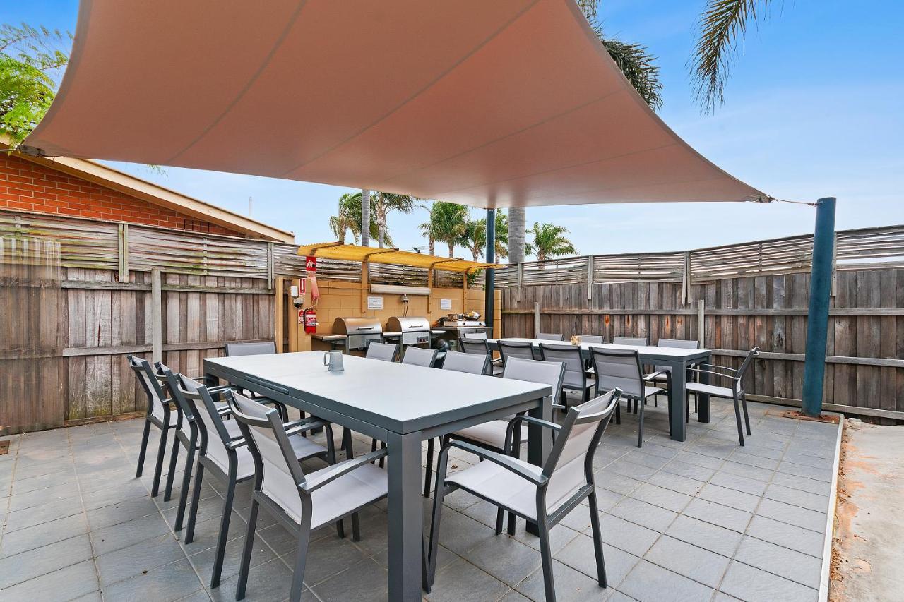 Allambi Holiday Apartments Lakes Entrance Exterior photo