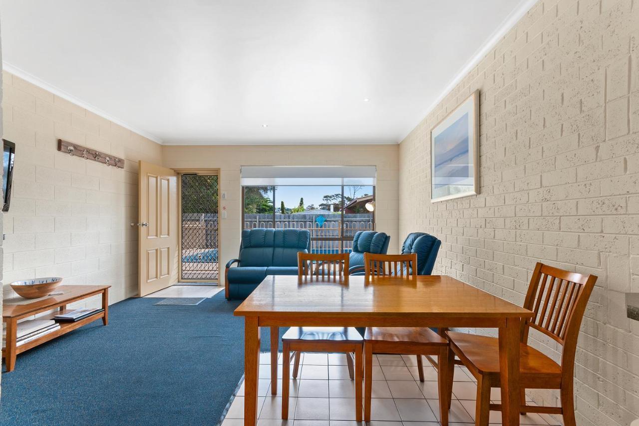 Allambi Holiday Apartments Lakes Entrance Exterior photo