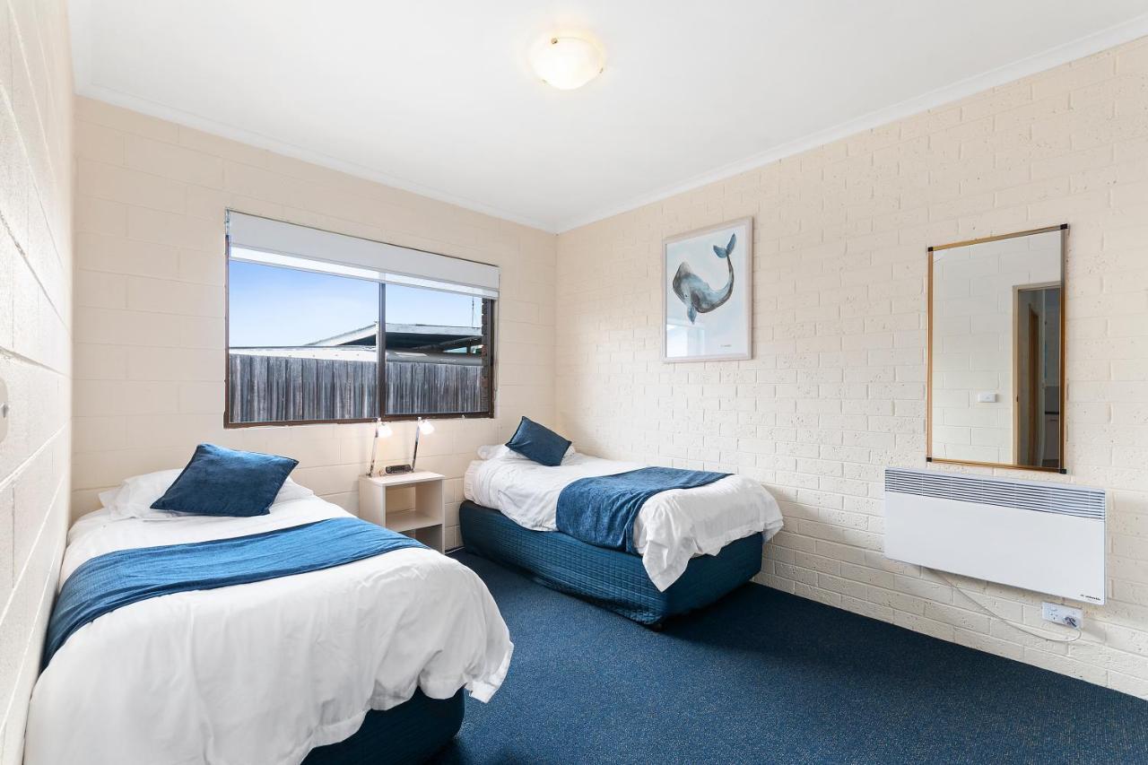 Allambi Holiday Apartments Lakes Entrance Exterior photo