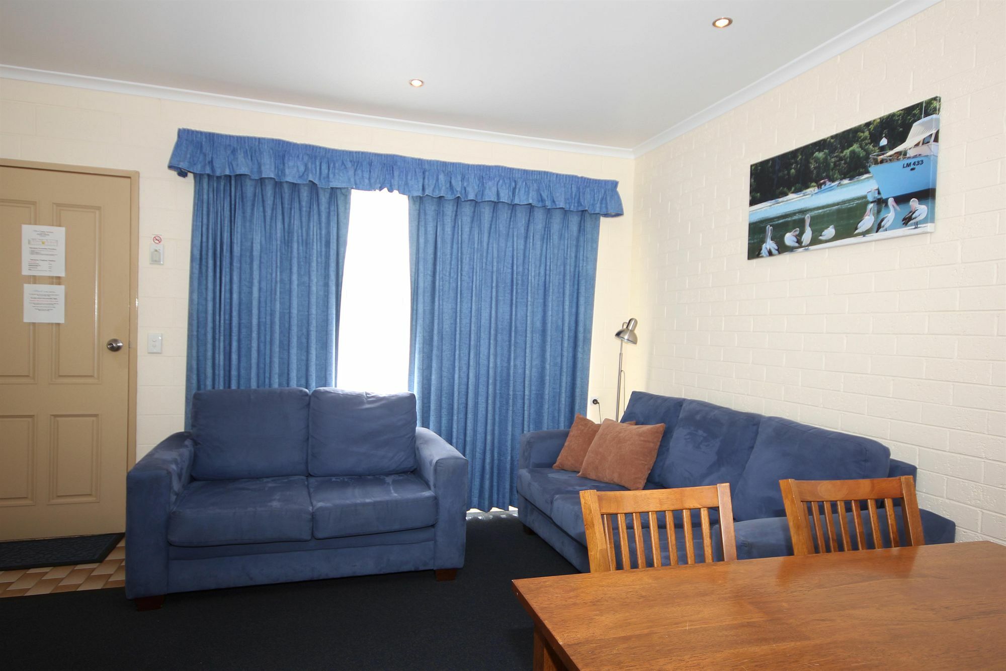 Allambi Holiday Apartments Lakes Entrance Exterior photo